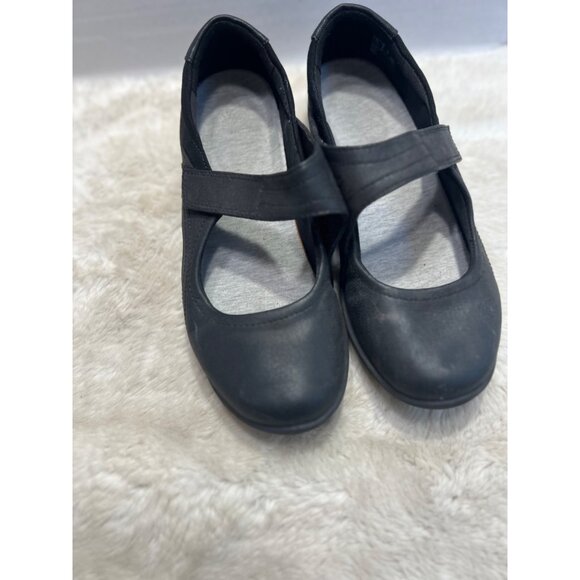 Clarks Womens Mary Jane Black Shoes Size 8 - Picture 3 of 6